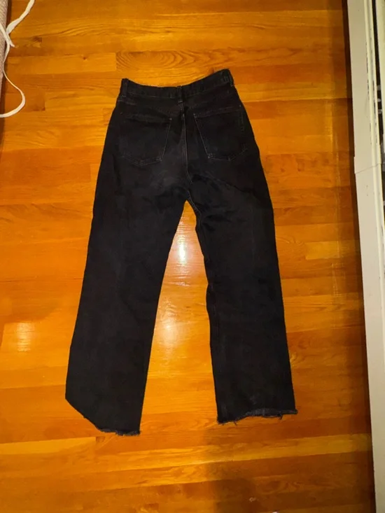 Black Straight-Leg Jeans with Raw Hem - Picture 2 of 3